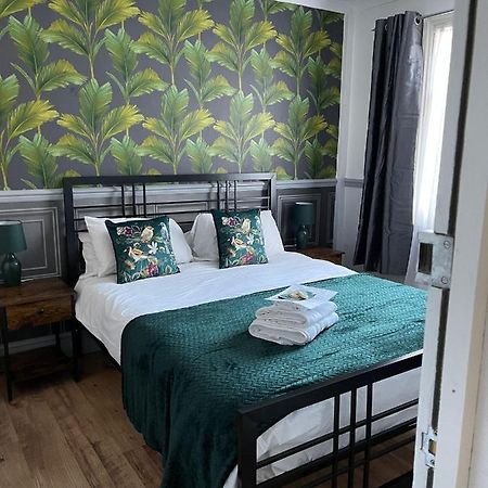 Lilyrose Hotel Whitby Extérieur photo