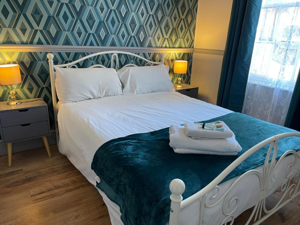 Lilyrose Hotel Whitby Extérieur photo