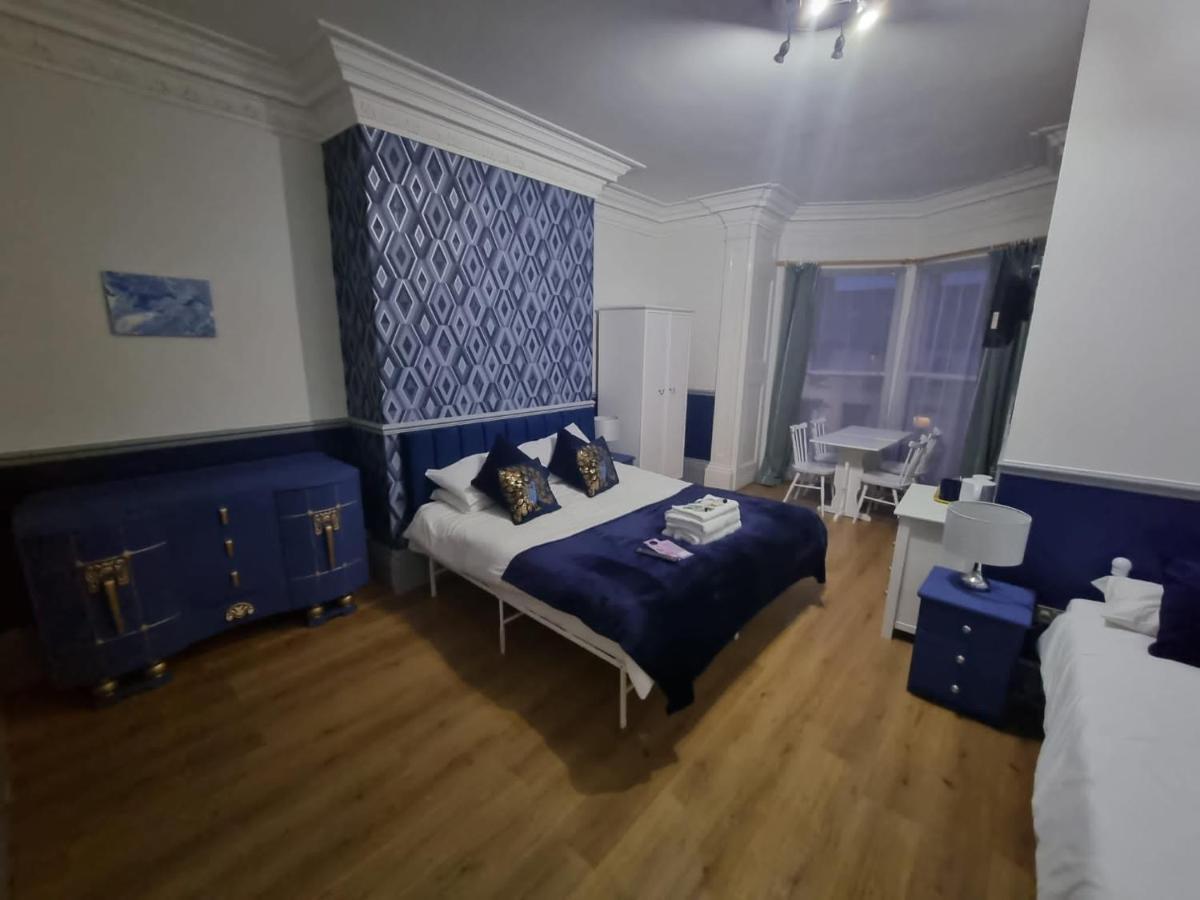 Lilyrose Hotel Whitby Extérieur photo