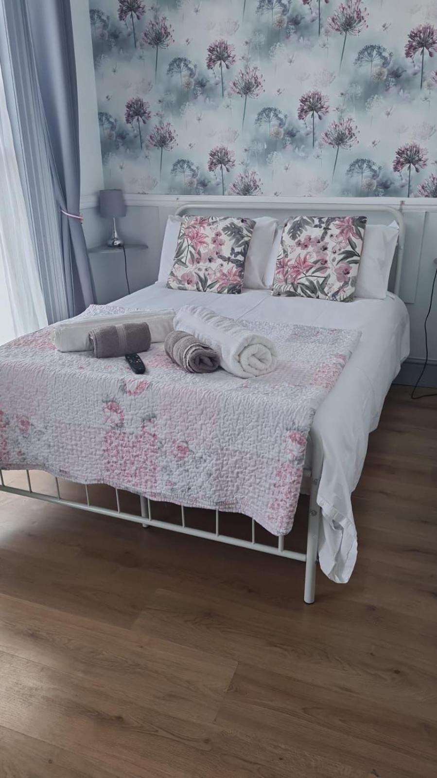 Lilyrose Hotel Whitby Extérieur photo