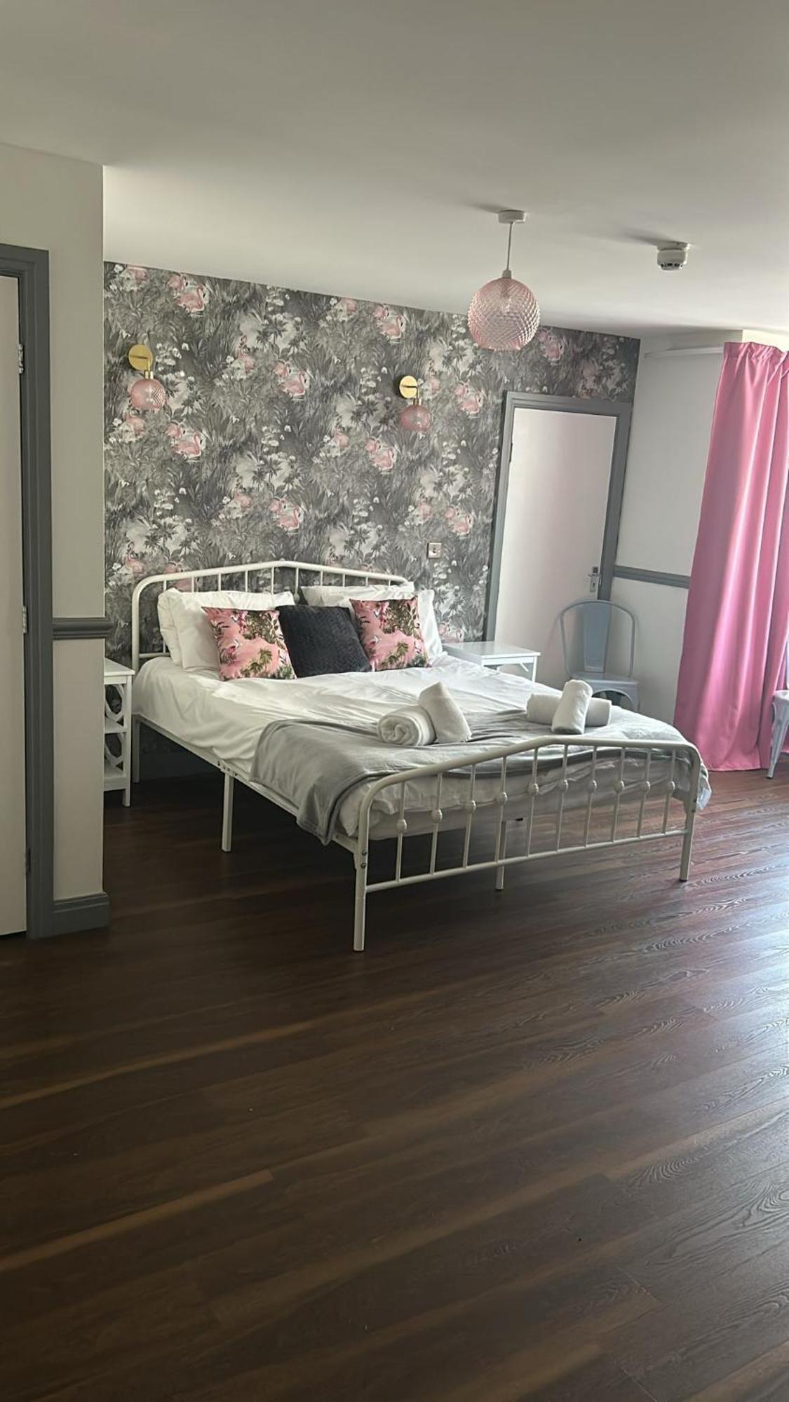 Lilyrose Hotel Whitby Extérieur photo